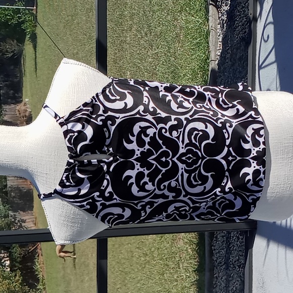 INC International Concepts Petite Sequin Embellished Halter Top Size P Blk/White - Picture 3 of 11